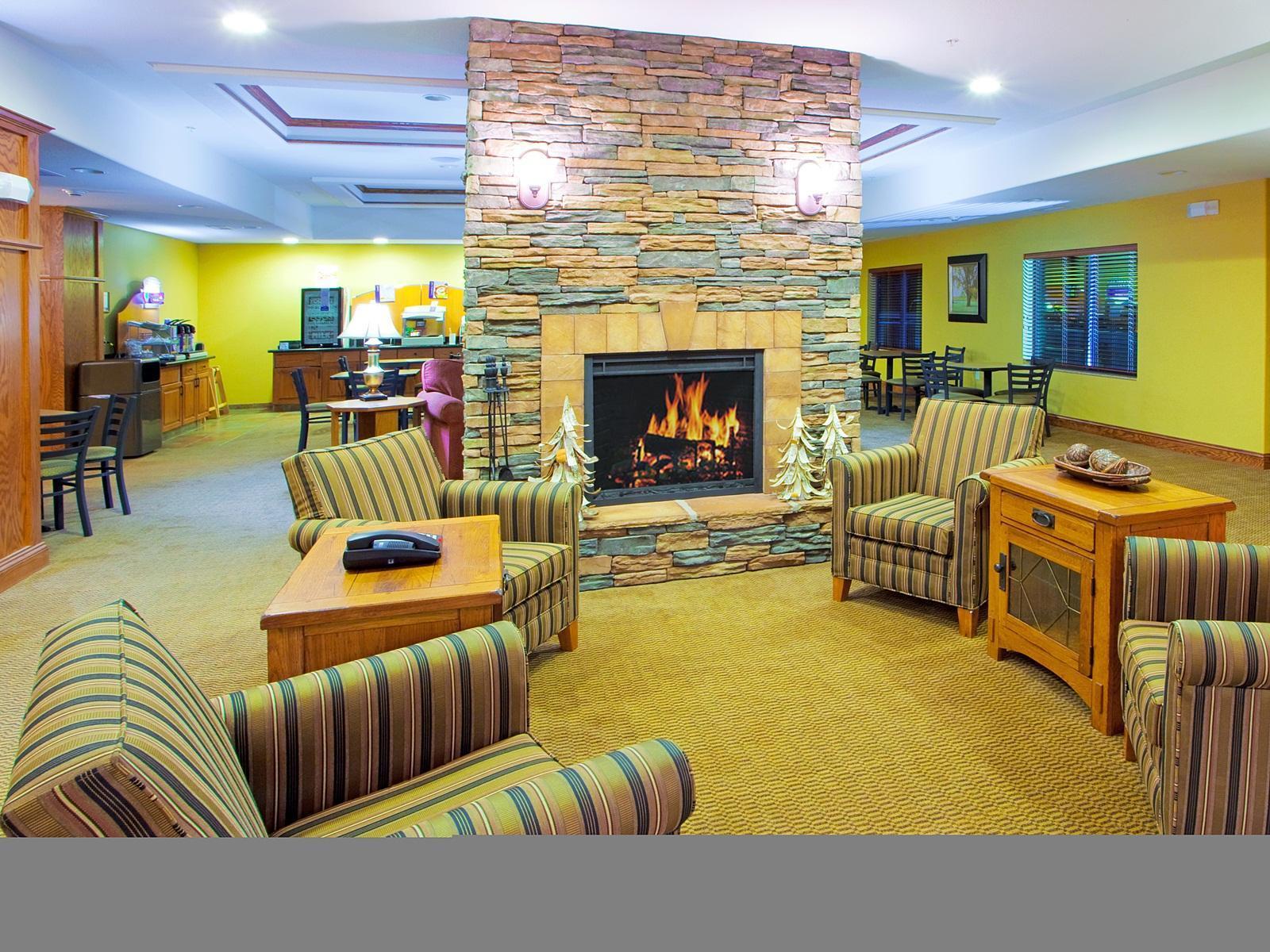 Holiday Inn Express Hotel & Suites Weston By Ihg Экстерьер фото